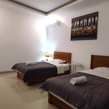 Manu Guest House 2 Canggu Exterior foto