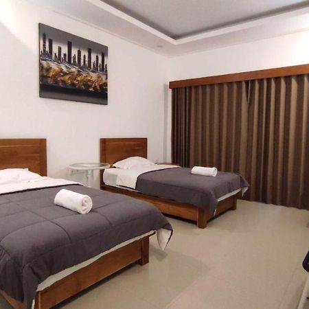 Manu Guest House 2 Canggu Exterior foto